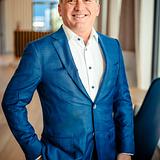 Photo of Jeff Lesley