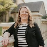 Photo of Rachael & Jonathan Travis