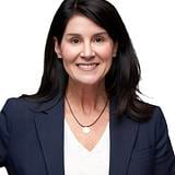 Photo of Pamela Mundra