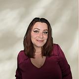 Photo of Caitlin Oliver