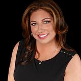 Photo of Lisa Richardson