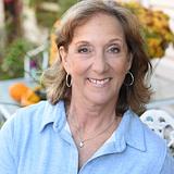 Photo of Vicki Reinach