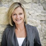 Photo of Angela Crawford