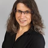 Photo of Amy Machita