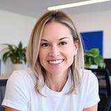 Photo of Stephanie Tate