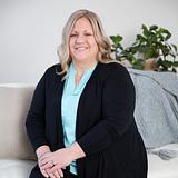 Photo of Jennifer Guay