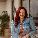 Photo of Amy Nienstedt