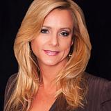 Photo of Stephanie Meyer