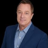 Photo of Dennis Carr