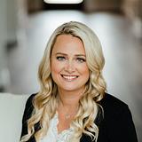 Photo of Kelly Glass