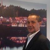 Photo of Dennis Brides