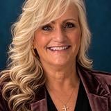 Photo of Jennifer Parral