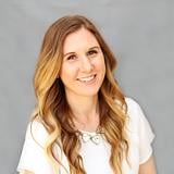 Photo of Lorelle Earl