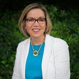 Photo of Diane Maguire