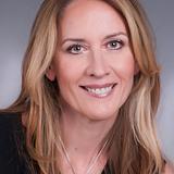 Photo of Linda Robertson