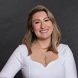 Photo of Chelsea Donahue