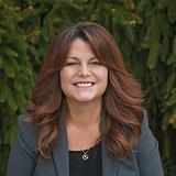 Photo of Natalie Wright