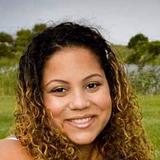 Photo of Nina Leon