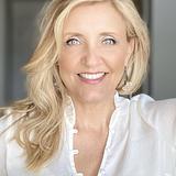 Photo of Jennifer Sage