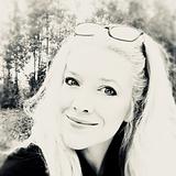 Photo of Cassandra Wood