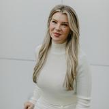 Photo of Lindsey Treadaway