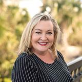 Photo of Suzanne Trammell