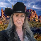 Photo of Jeanne Lomastro