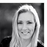 Photo of Cari Hewick