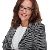 Photo of Linda Walsh