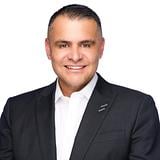 Photo of Eli & Carmen Vasquez Cisneros