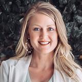 Photo of Miranda Lyons