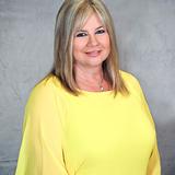 Photo of Stephanie Alexander-Priakos