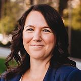 Photo of Jennifer Henderson