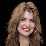 Photo of Kim Dixon
