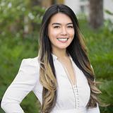 Photo of Lauren Breslow