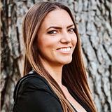 Photo of Stephanie Villanueva