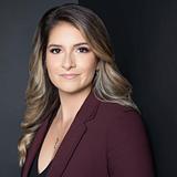 Photo of Samantha Thomas