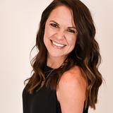 Photo of Holly Barry