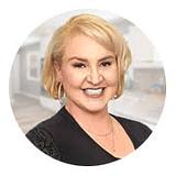 Photo of Nikki Aguiniga