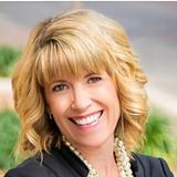 Photo of Traci Henegar