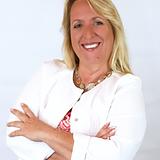 Photo of Michelle Anderson