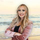 Photo of Samantha Smith