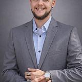 Photo of Elizabeth Frazier