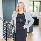 Photo of Nicole Smith