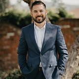 Photo of Andrew Mendez