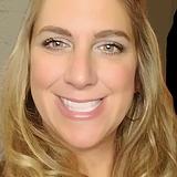 Photo of Erin VanBuren