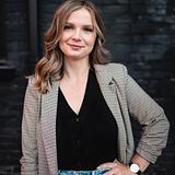 Photo of Victoria Macdonald