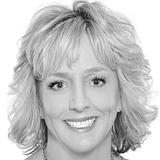 Photo of Paula Piskie