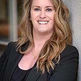 Photo of Leslie Tanner