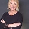 Photo of Laura MacDonald